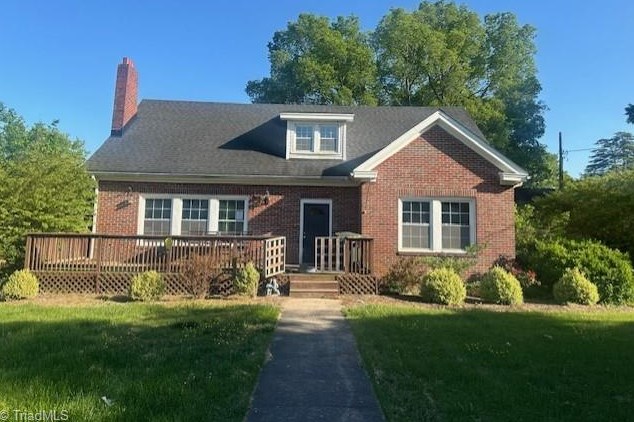 1308 Meadow Rd, Eden, NC 27288