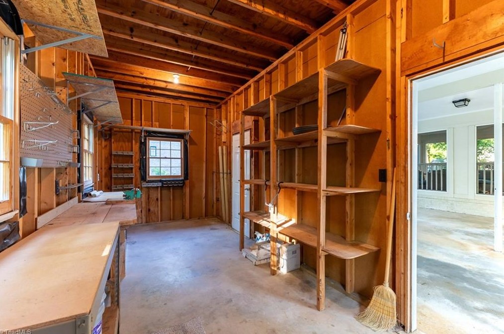 4101 Rockingham Rd, Greensboro NC  27407-7715 exterior