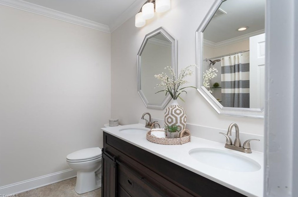 4101 Rockingham Rd, Greensboro NC  27407-7715 exterior