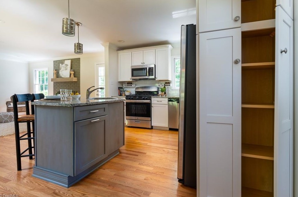 4101 Rockingham Rd, Greensboro NC  27407-7715 exterior