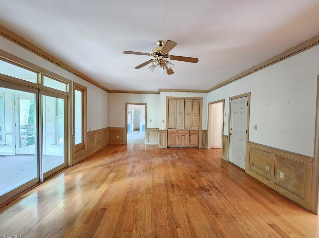 2405 Bambi Ln, Kernersville NC  27284-8091 exterior