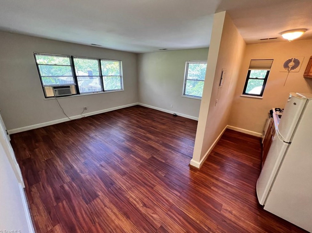 1403 Pilot View St #c, Winston Salem, NC 27101