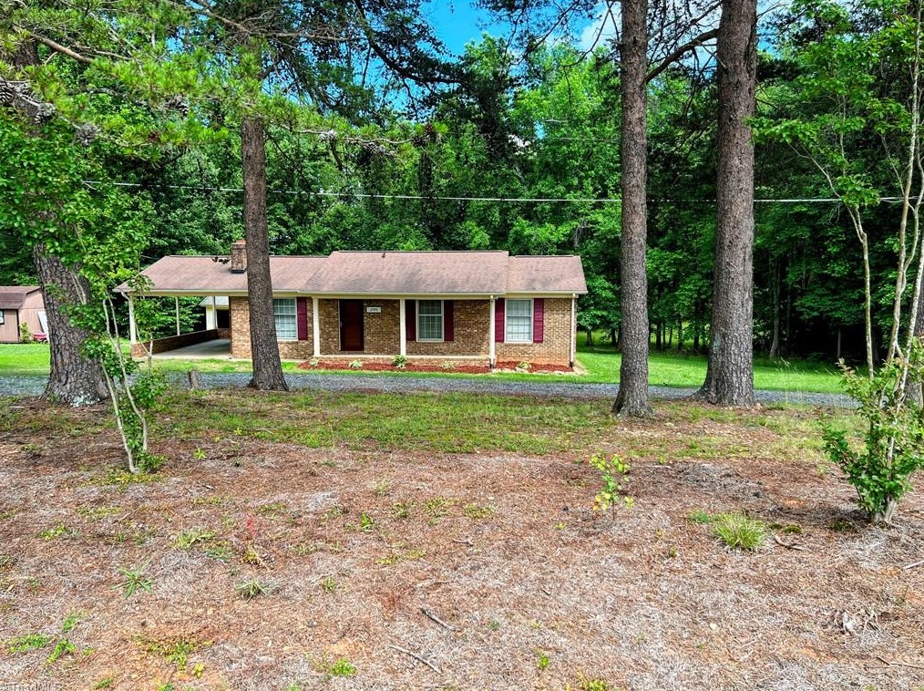 2745 Gideon Grove Church Rd, Stokesdale NC  27357-8071 exterior