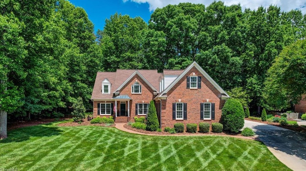 3 Sunfish Pt, Greensboro, NC 27455-3412