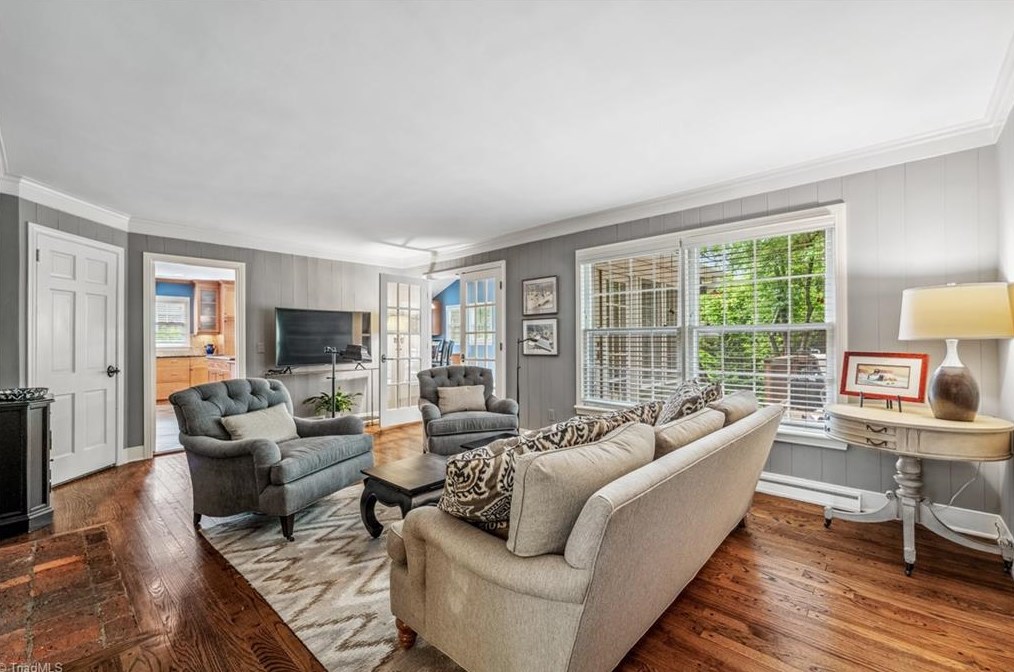 113 Hawkins Dr, Greensboro NC  exterior