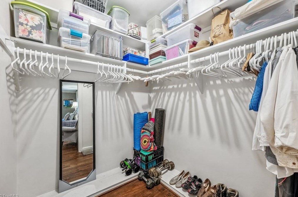 113 Hawkins Dr, Greensboro NC  exterior