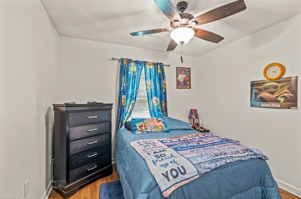 2117 Arbrook Ln, High Point NC 27265-2479 exterior