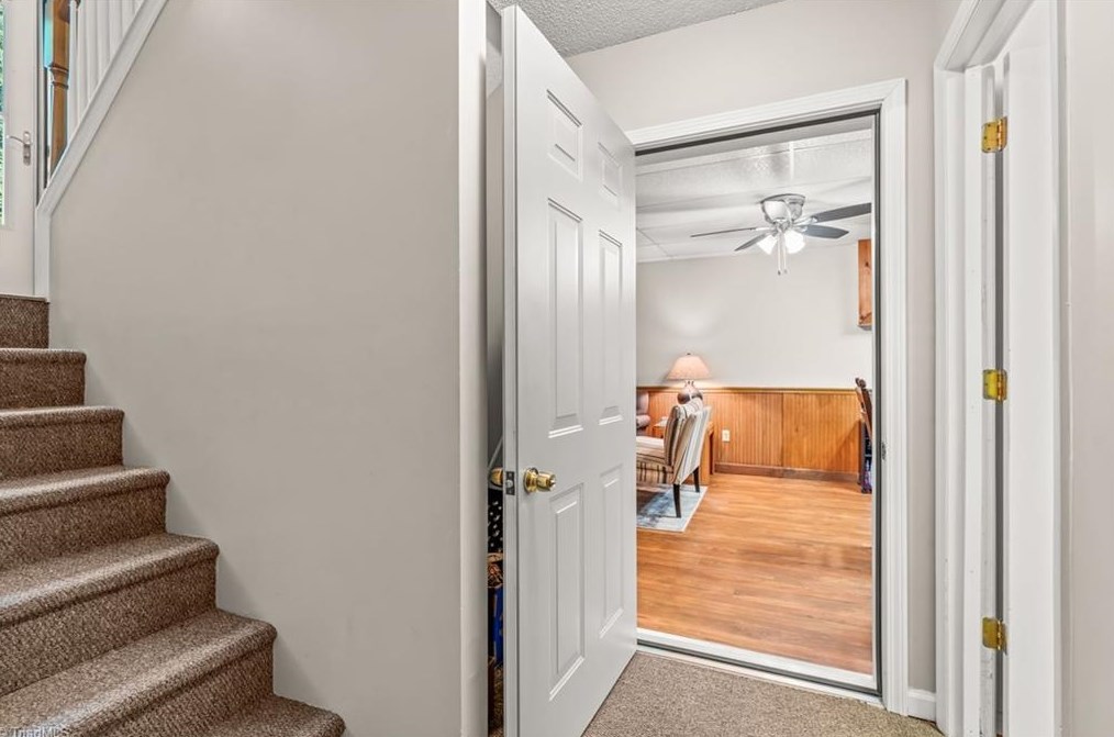 2117 Arbrook Ln, High Point NC 27265-2479 exterior