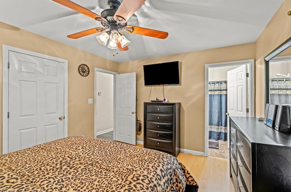 2117 Arbrook Ln, High Point NC 27265-2479 exterior