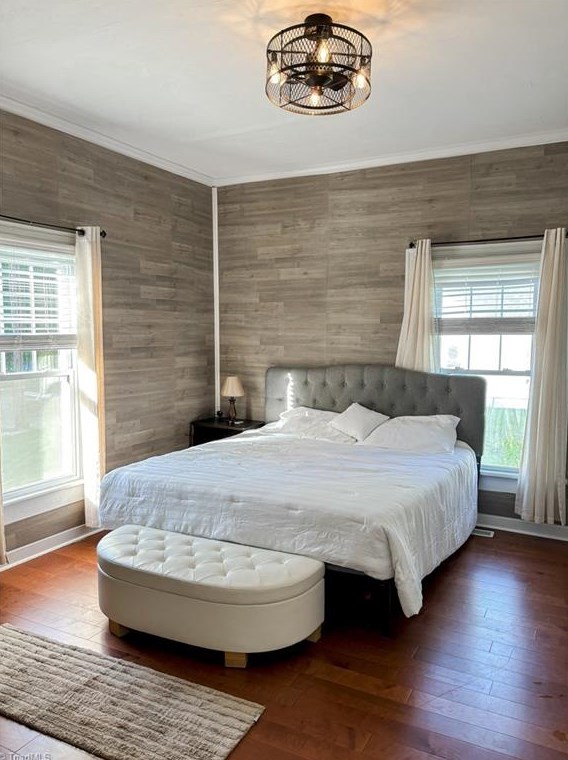 214 Broad St, Mount Airy NC  27030-4685 exterior