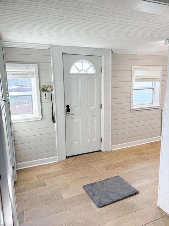 214 Broad St, Mount Airy NC  27030-4685 exterior