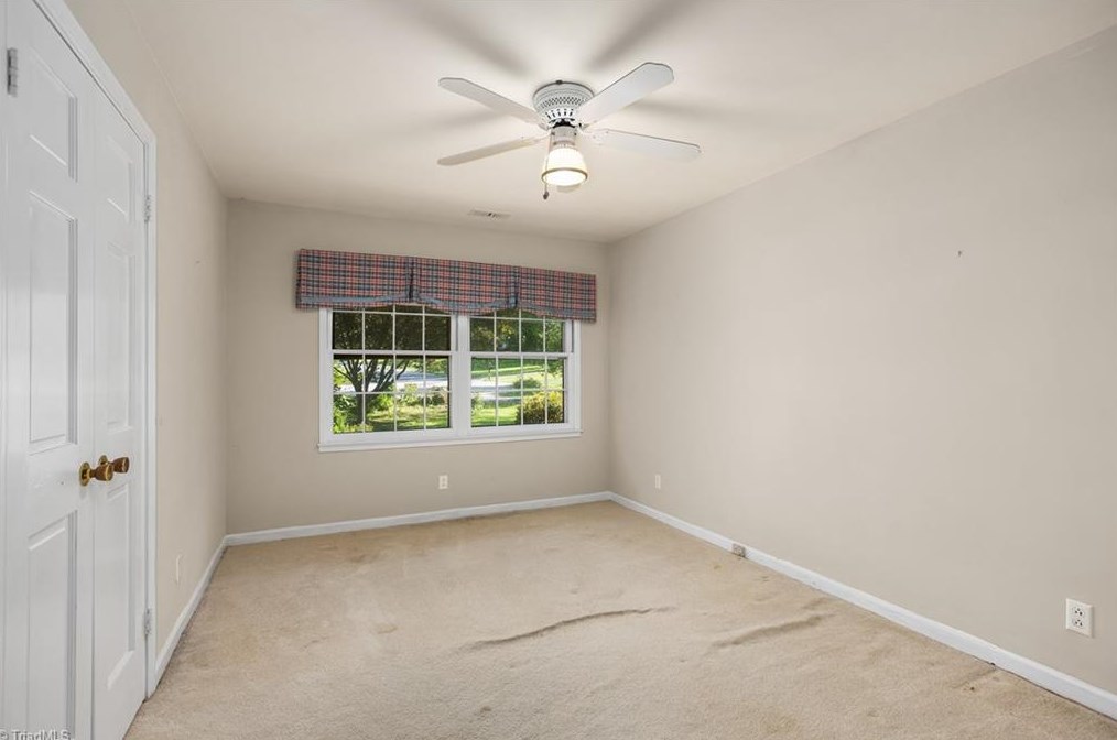 3941 Fieldview Ct, Clemmons NC 27012-9118 exterior