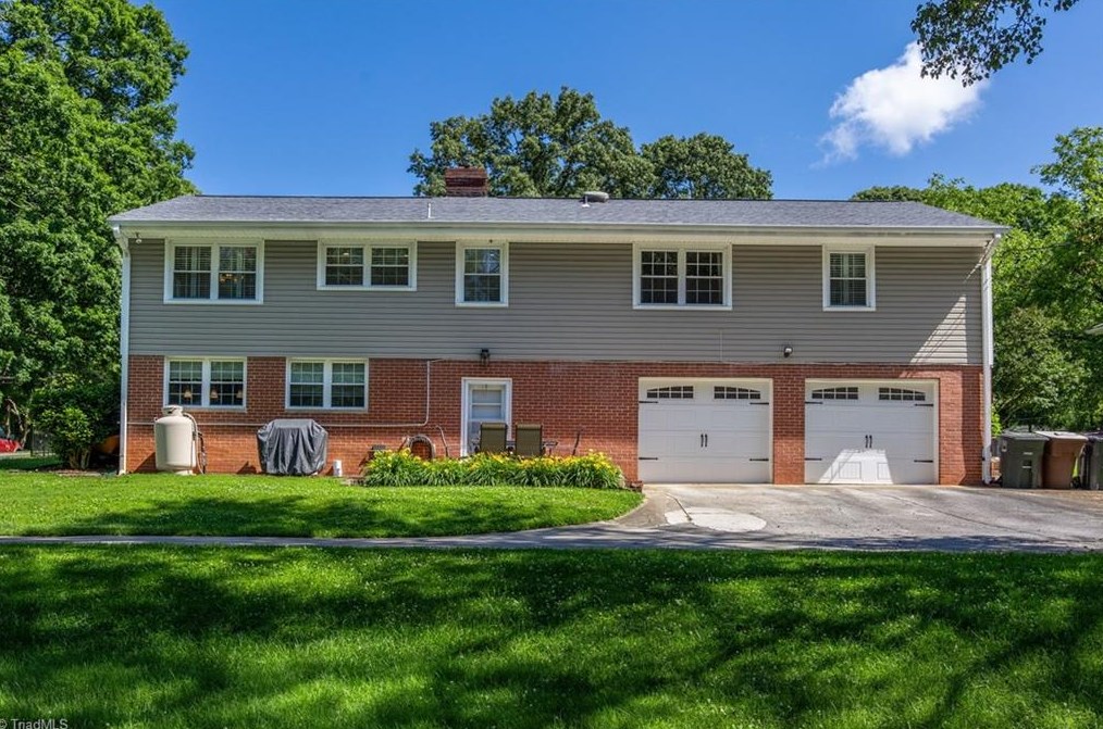 1408 Rankin Rd, Greensboro, NC 27405-3314