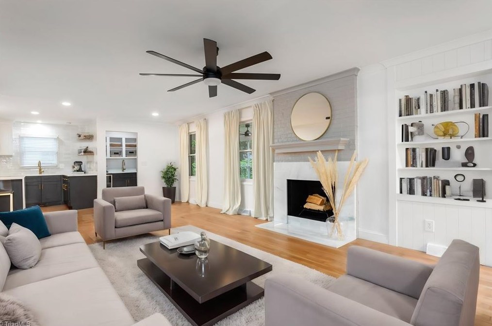 1303 Bearhollow Rd, Greensboro NC  27410-3609 exterior