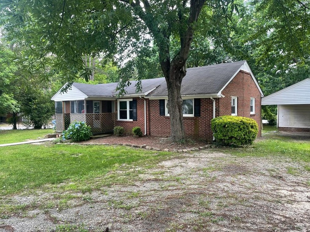 1814 Ryan St, Greensboro, NC 27405