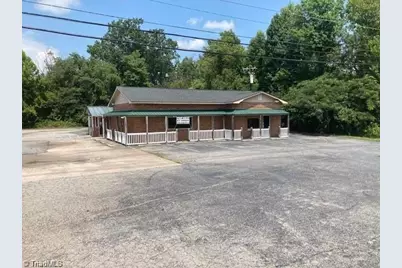 1405 Washington Street, Eden, NC 27288 - Photo 1