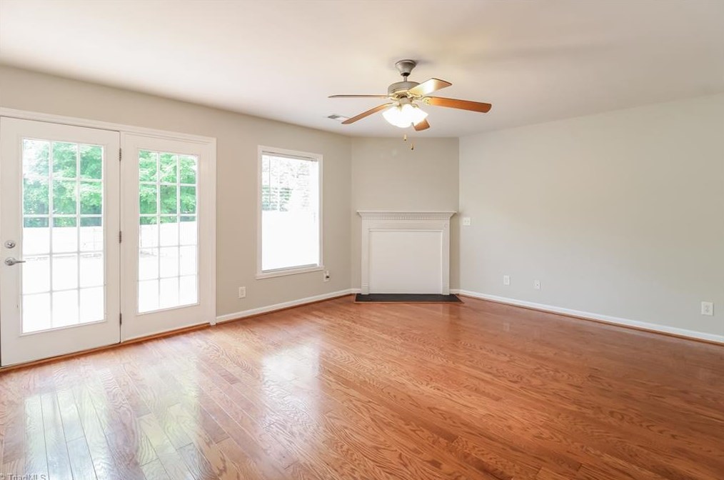 209 Cypress Ct, Gibsonville, NC 27249-2771