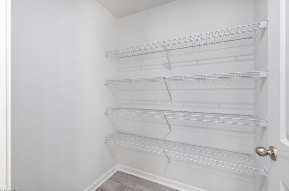 916 Countrymans Ct, Kernersville NC  27284-7501 exterior