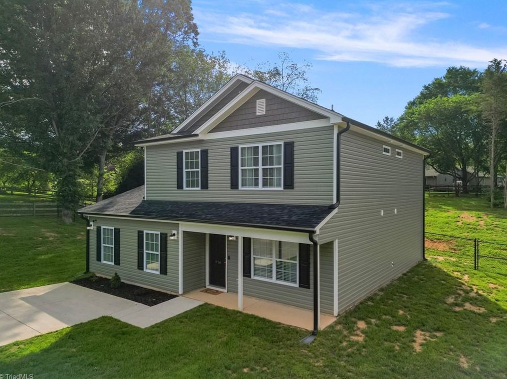 916 Countrymans Ct, Kernersville NC  27284-7501 exterior
