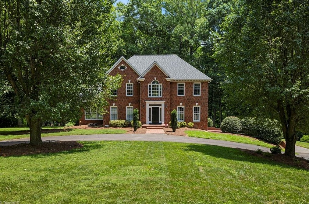 625 Red Maple Ln, Lewisville, NC 27023-9587