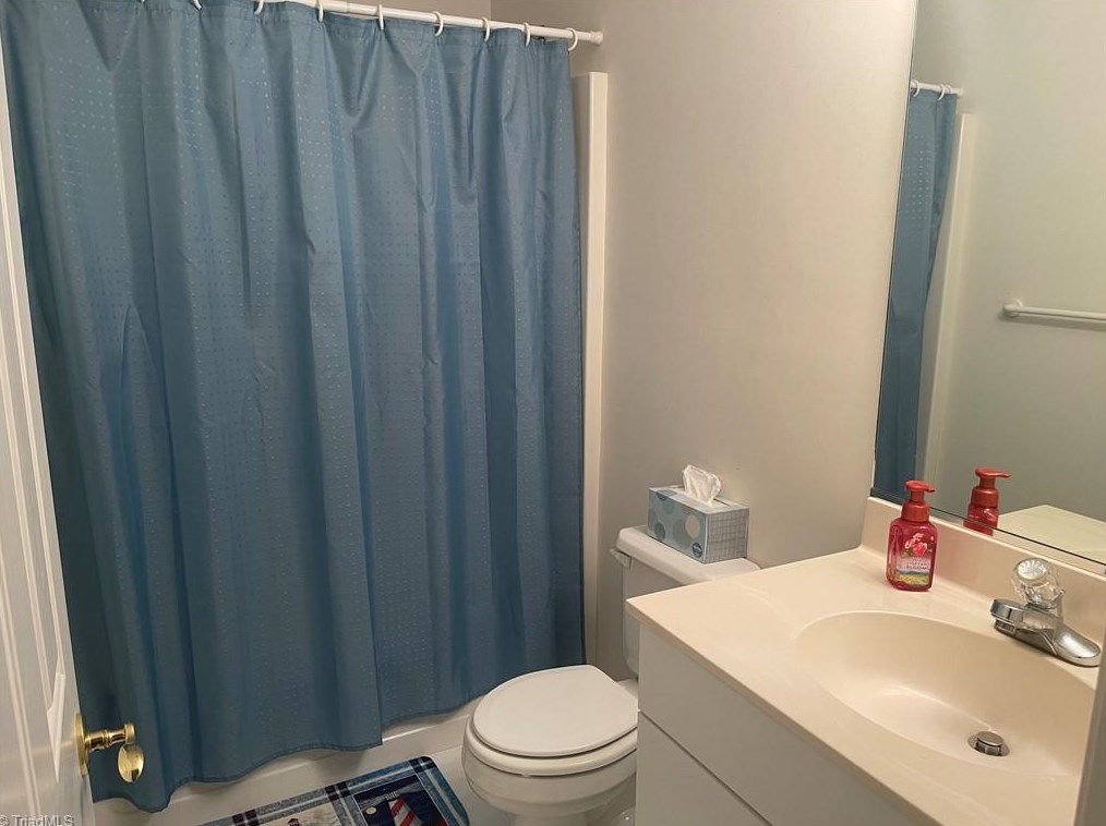 126 Periwinkle Ln, Lexington NC  27292-0023 exterior