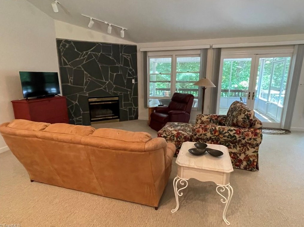 126 Periwinkle Ln, Lexington NC  27292-0023 exterior