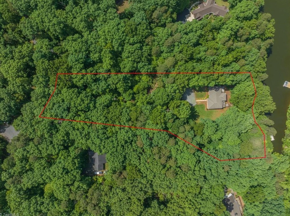 126 Periwinkle Ln, Lexington NC  27292-0023 exterior