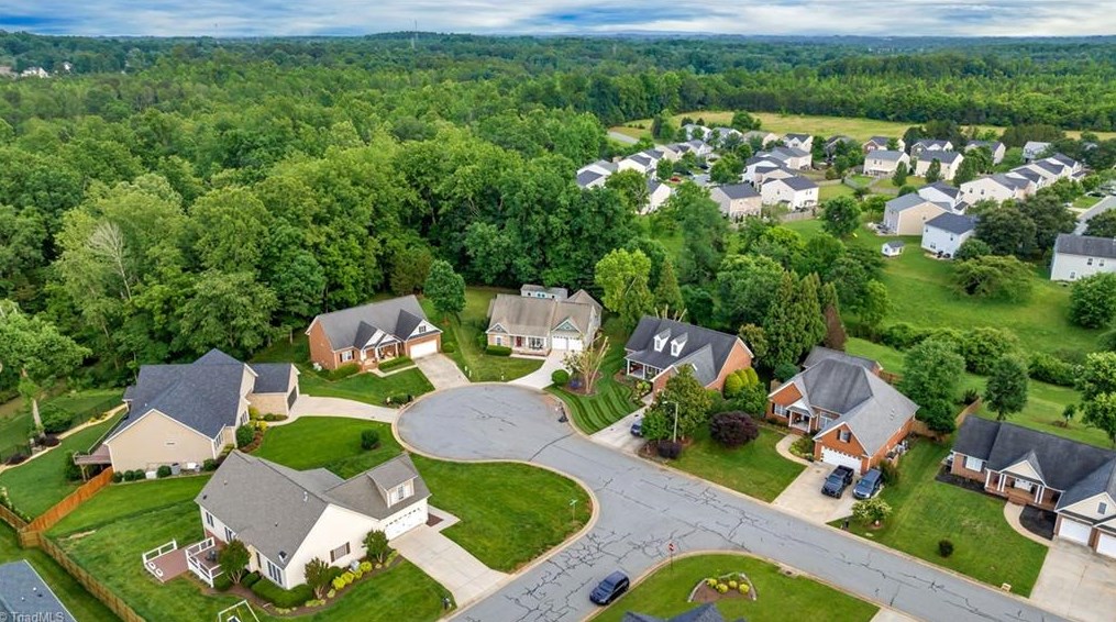 316 Tyndall Dr, Burlington, NC 27215