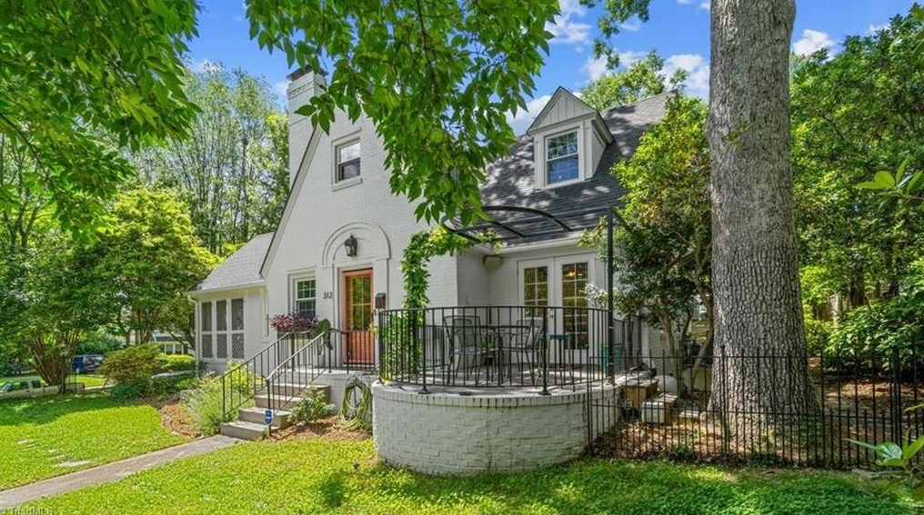 312 S Chapman St, Greensboro, NC 27403