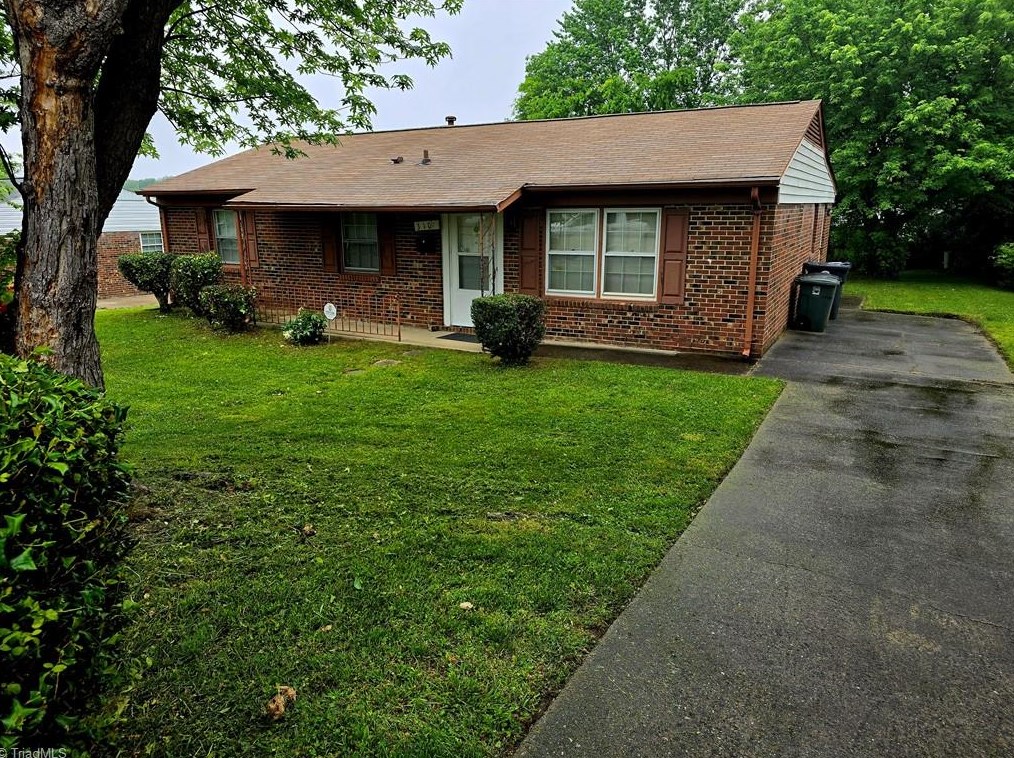 310 Whittington St, Greensboro, NC 27406-1257