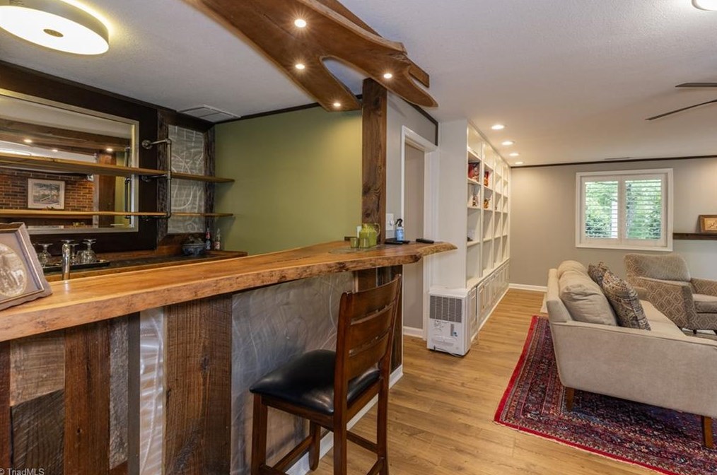 5000 Woodmark Dr, Greensboro NC  27407-8253 exterior