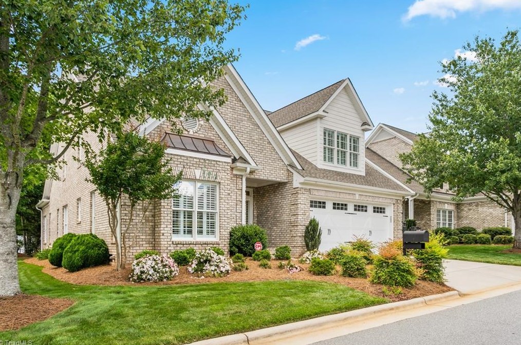 38 Willett Way, Greensboro, NC 27408-3600