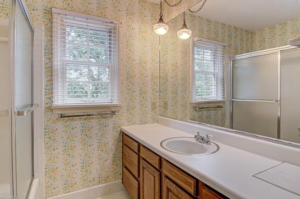 2304 Red Forest Rd, Greensboro NC  exterior