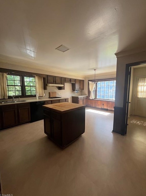 2304 Red Forest Rd, Greensboro NC  27410-2938 exterior