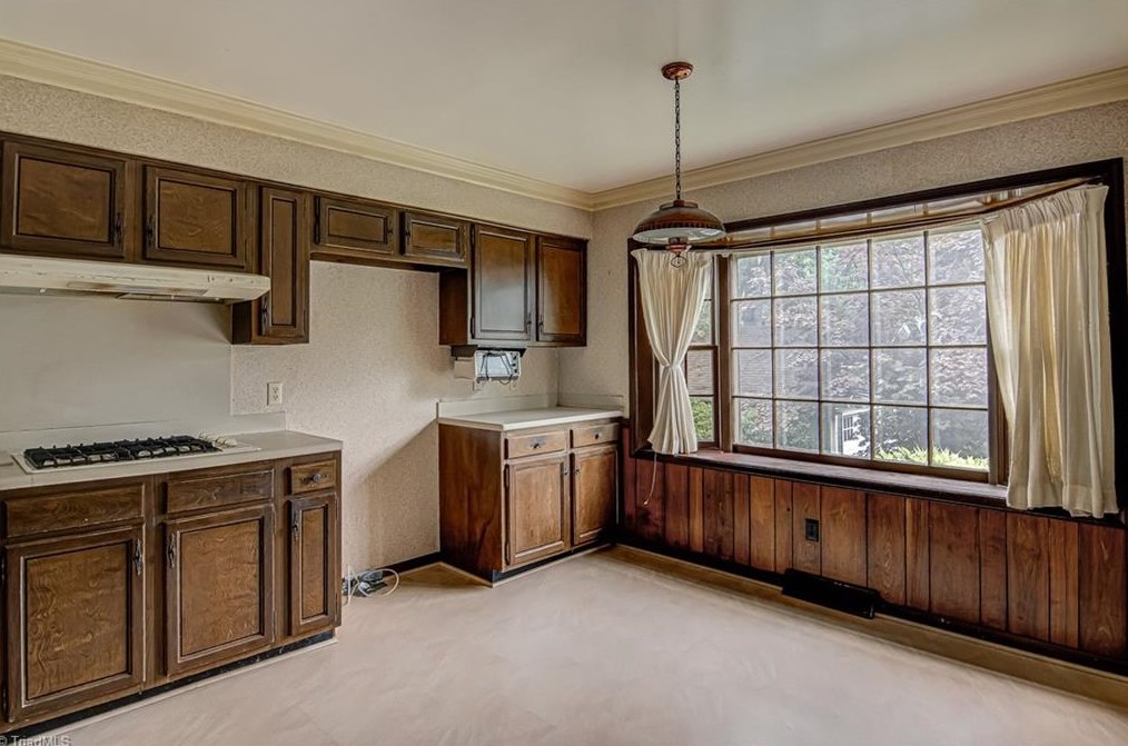 2304 Red Forest Rd, Greensboro NC  exterior