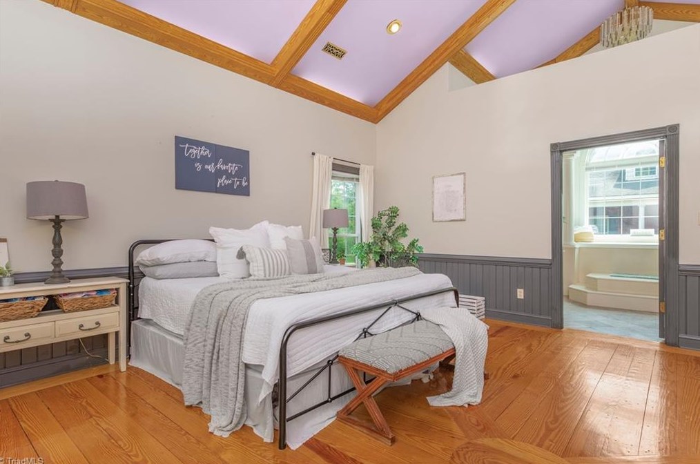 123 Sports Ln, Pilot Mountain NC  27041-7452 exterior