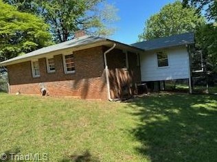 2429 Pickford Ct, Winston Salem, NC 27101-3523