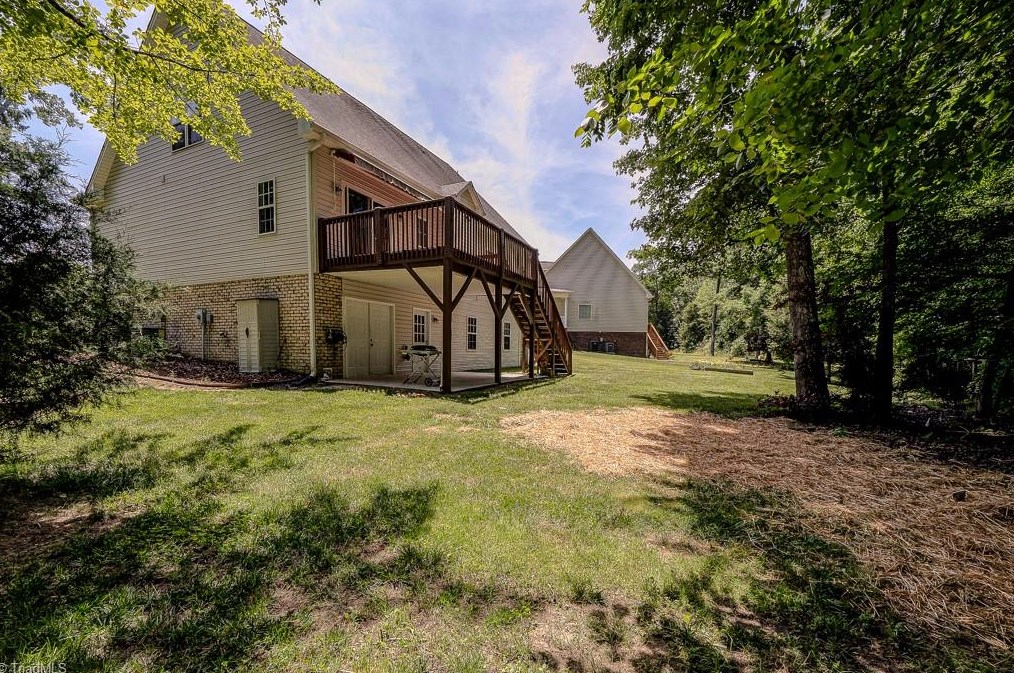 220 Drake Ln, Lexington NC  27295-9833 exterior