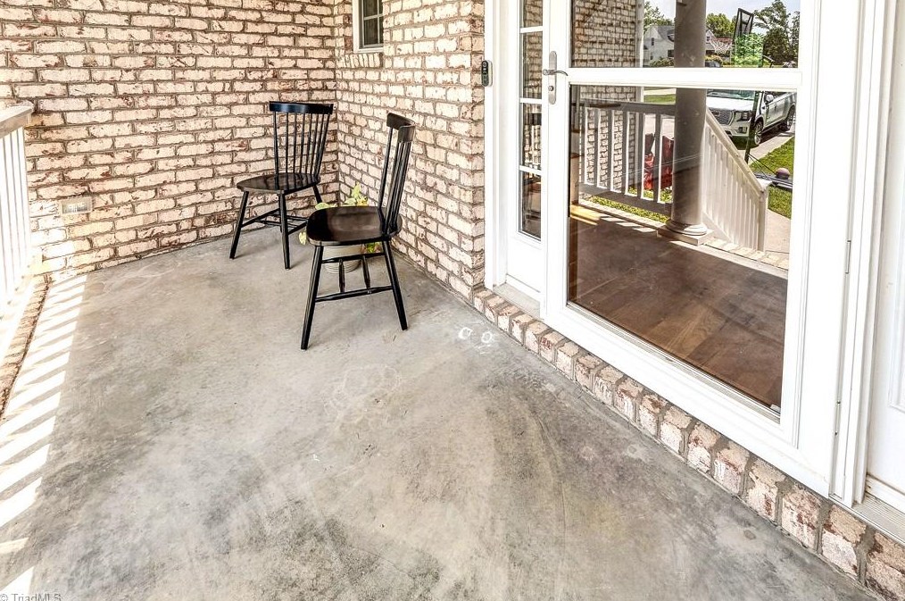 220 Drake Ln, Lexington NC  27295-9833 exterior