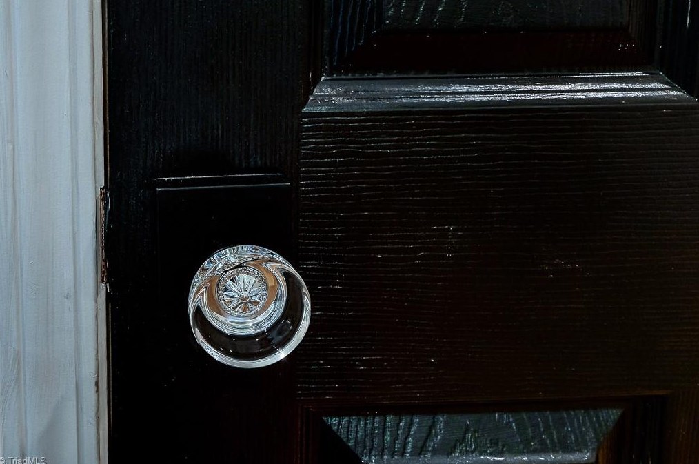 220 Drake Ln, Lexington NC  27295-9833 exterior