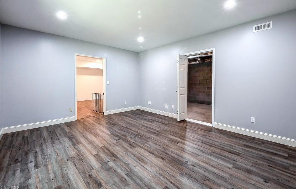 220 Drake Ln, Lexington NC  27295-9833 exterior