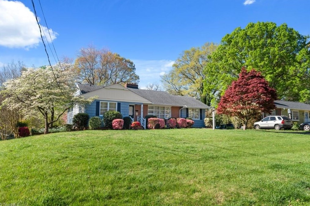 2610 Lullington Dr, Winston Salem, NC 27103-4737