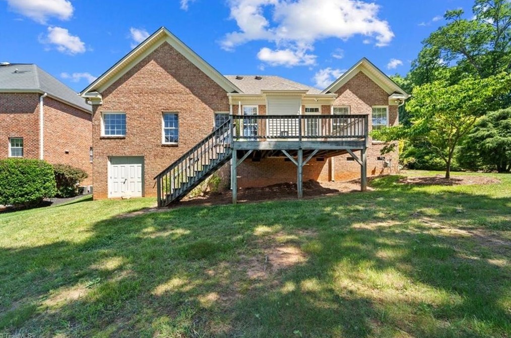 5801 Stanley Farm Ct, Kernersville NC  27284-2191 exterior