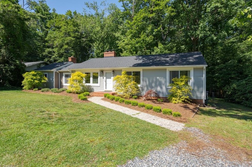 1201 Forest Hill Dr, Greensboro, NC 27410-4715