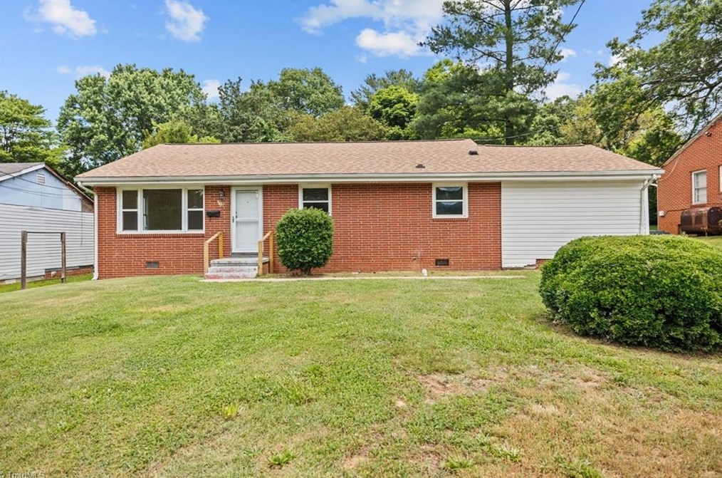 937 Glencoe St, Winston Salem, NC 27107