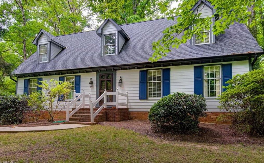 8088 Lasater Rd, Clemmons, NC 27012
