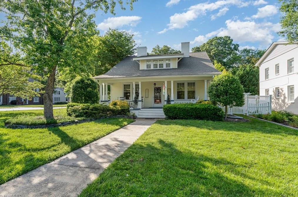 829 Jay St, Eden, NC 27288-5388