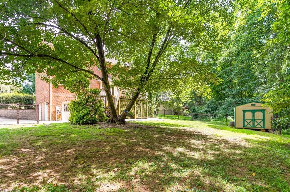 3523 Terrault Dr, Greensboro NC  27410-8240 exterior