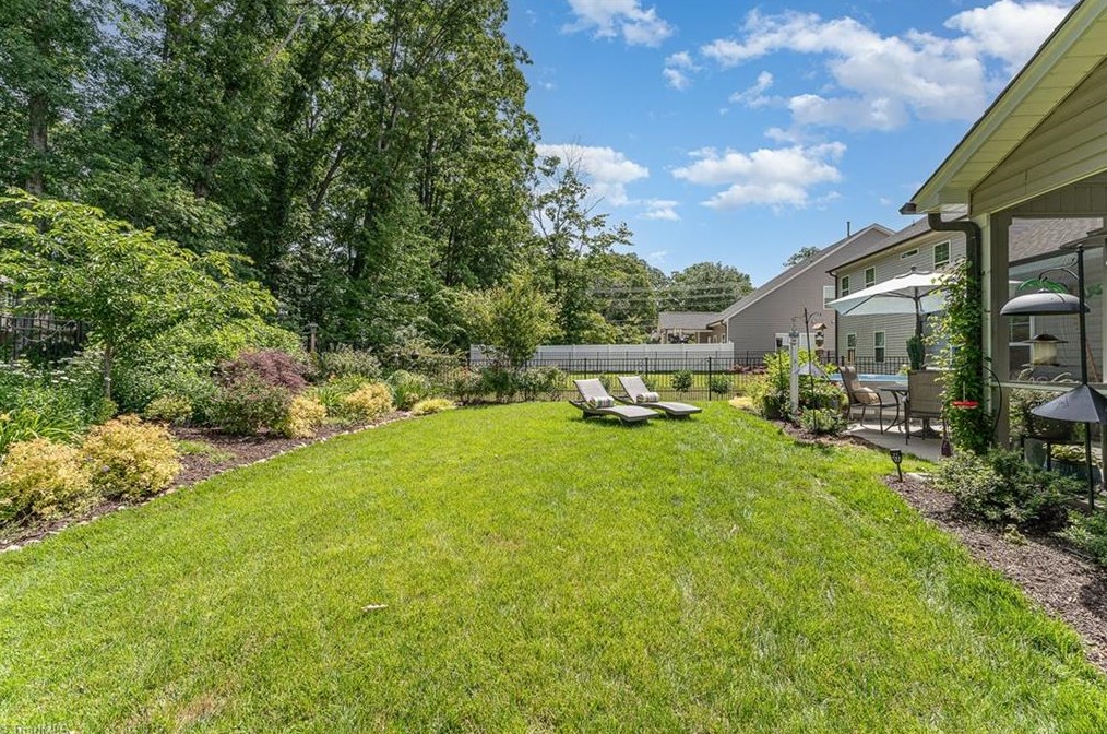 3511 Crimson Wood Dr, Greensboro NC  27410 exterior