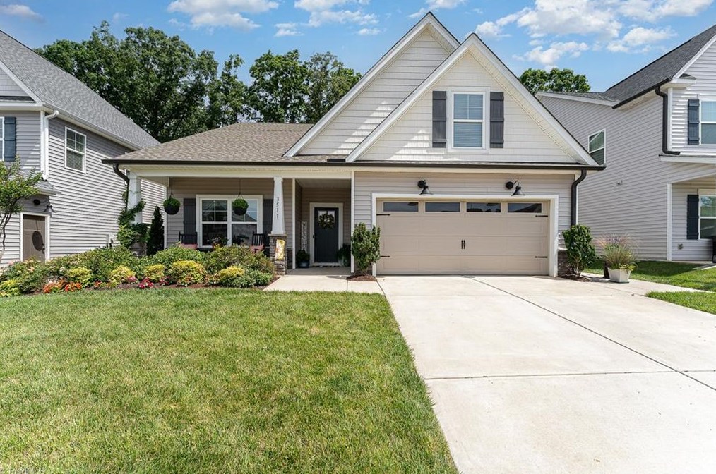 3511 Crimson Wood Dr, Greensboro NC  27410 exterior